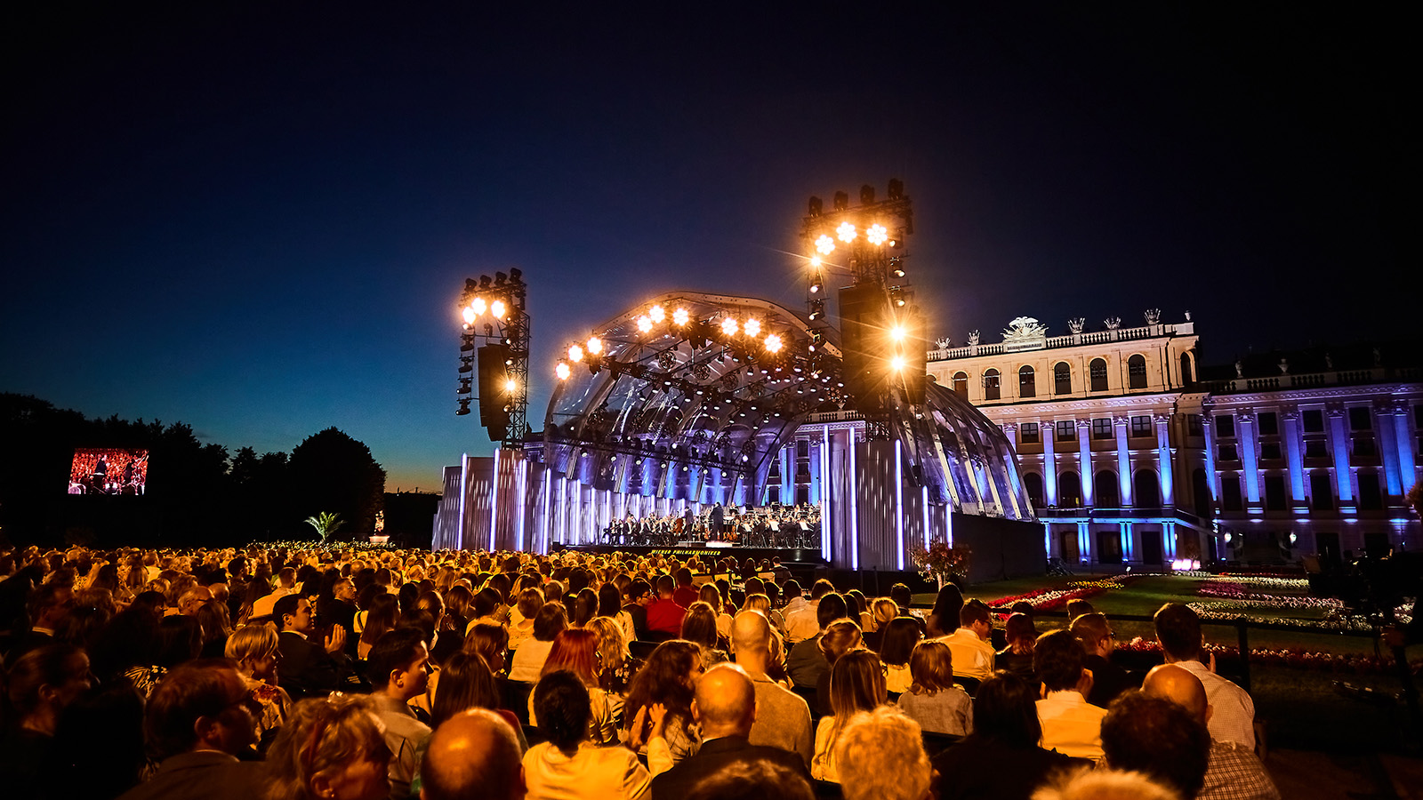 impression X5 setzen Sommernachtskonzert perfekt in Szene