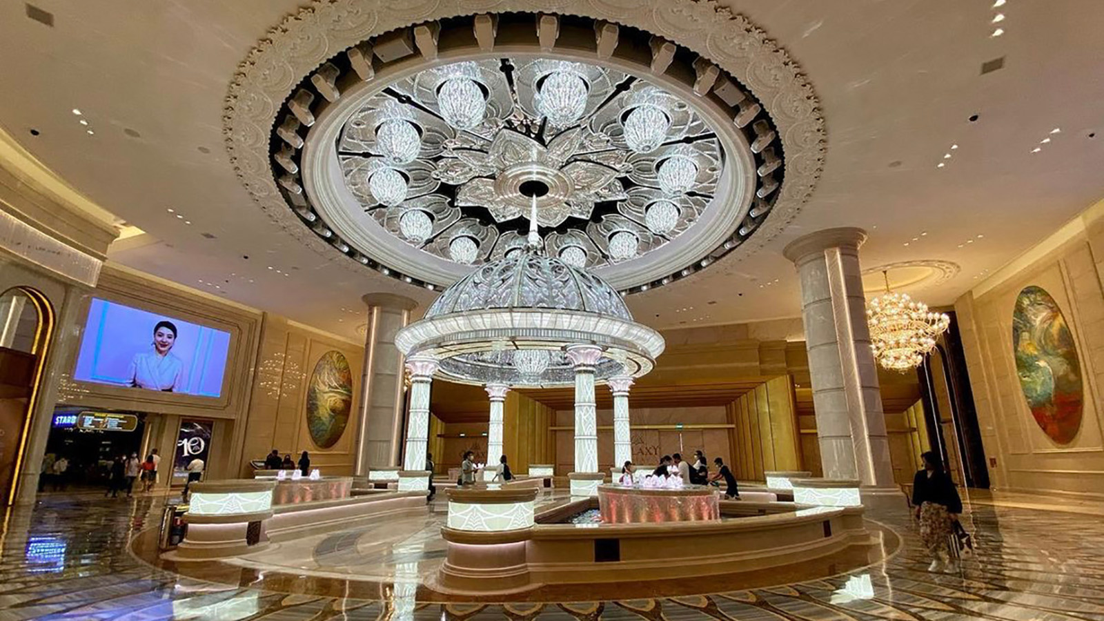 Galaxy Macau 4